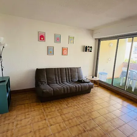 T2 ,4 Couchages ,climatise ,terrace ,en Face D'aqualand ,plage Rochelongue Agde