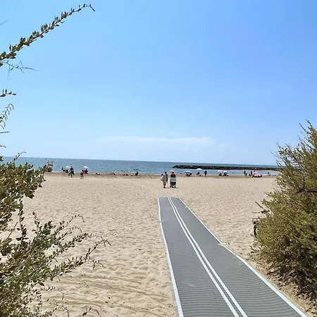 T2 ,4 Couchages ,climatise ,terrace ,en Face D'aqualand ,plage Rochelongue